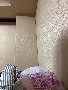 Pertunjukan Kamera Web Keola_kwad