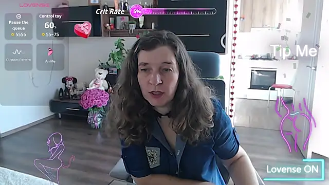 Chat +18 de SofiaBoone ao vivo