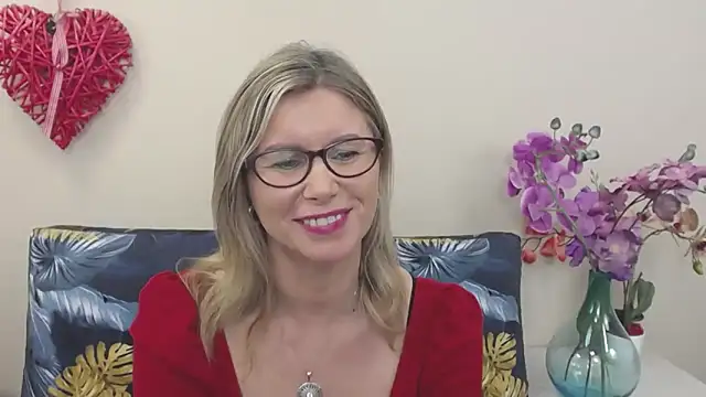 Chat XXX en directo de DoreenSexy