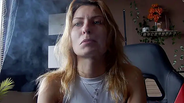 karo123421: онлайн-секс-чат