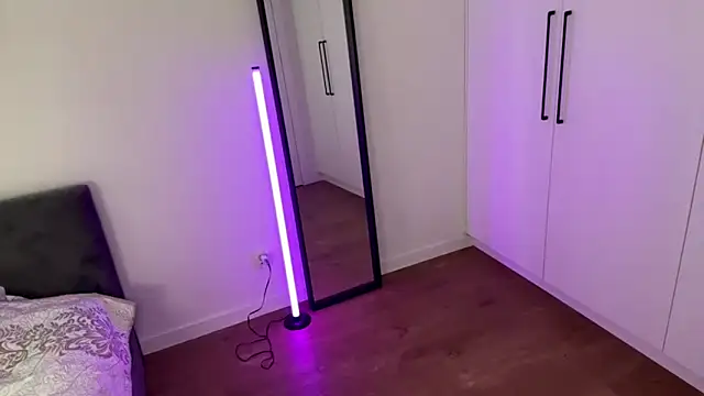 GingerFoxy_ Chat XXX in diretta