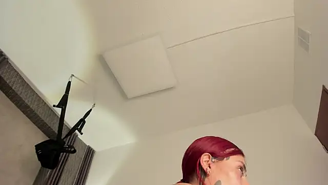 selene_red_ Live XXX-chat