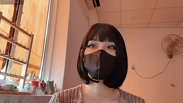 Chat XXX en directo de Tieu-May