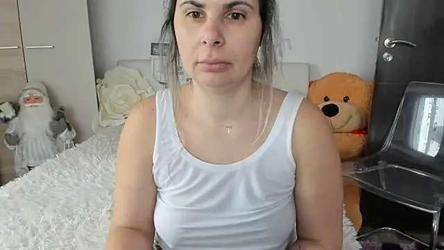 sweetemy4u লাইভ XXX চ্যাট