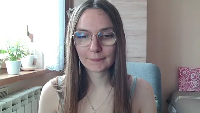 XXX chat uživo modela LooveELLYx