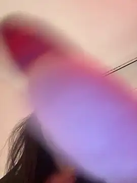 XXX chat uživo modela Chaniita