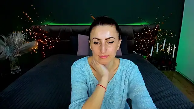 Rebecca_Diamond Adlı Modelin Canlı XXX Sohbeti