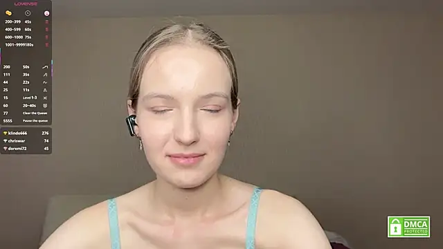 HongTomczak 现场XXX聊天