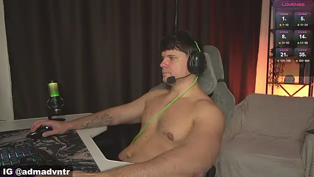 Rus_adventure7 Live XXX Chat