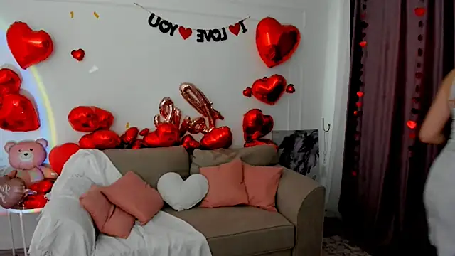 AmandaGracy_1 Adlı Modelin Canlı XXX Sohbeti