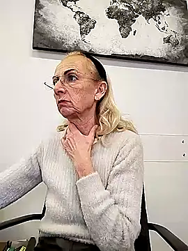 Chat XXX ao vivo de clarabell4