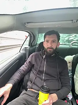 Michel_huge লাইভ XXX চ্যাট