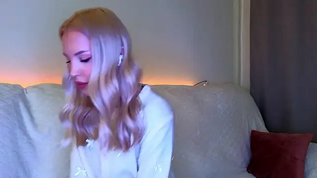 _Cutiefull_Lion_ Adlı Modelin Canlı XXX Sohbeti