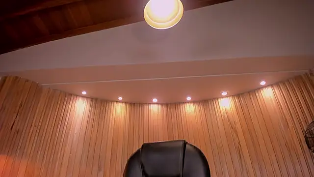 MayaMoretti_ Adlı Modelin Canlı XXX Sohbeti