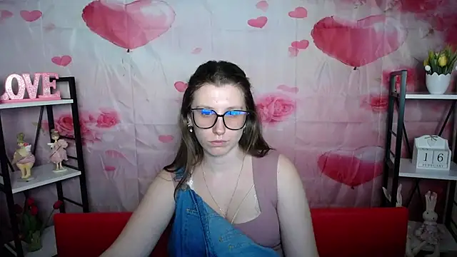 LilianaShineのライブXXXチャット