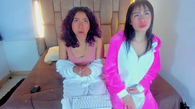 Вебкам-шоу Naughty_Elegance