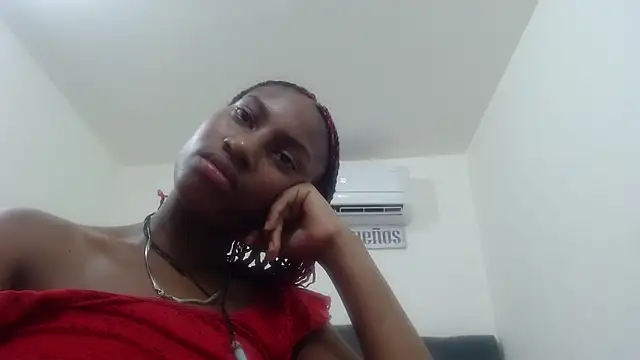 PuccaStorm Webcam show