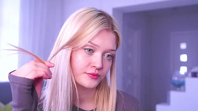 TaraBomstad 웹캠 쇼