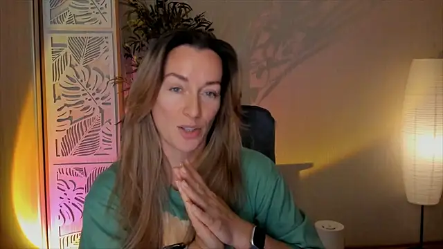 XXX chat uživo modela RebeccaMartinez