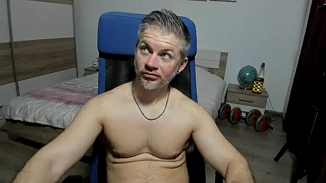 Živý XXX chat RobbyShawz