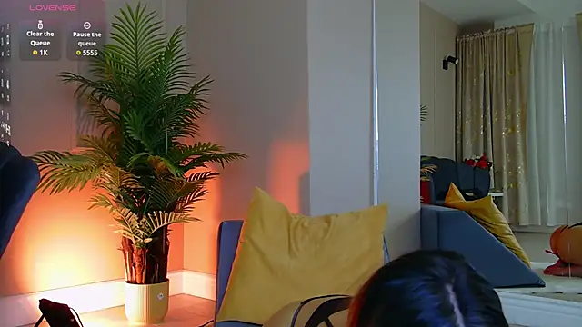 Avril_Cyrusn Live XXX chat