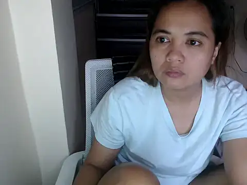 xTheLastVIRGINx 现场XXX聊天