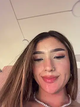 Arianavillada লাইভ XXX চ্যাট