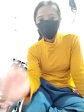 Cute-Naavya Live XXX Chat