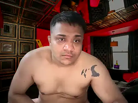 TroubledRam 라이브 XXX 채팅