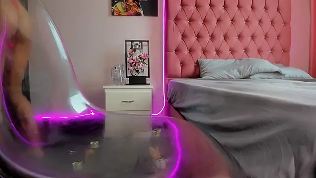 VanillaFlo's Live XXX Chat