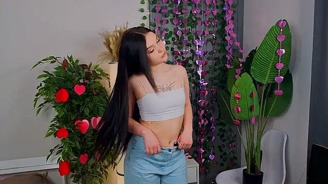 RoxannRunk's Live XXX Chat