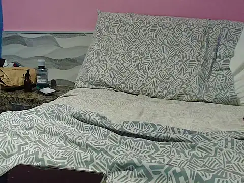 Latinopervs Live XXX Chat