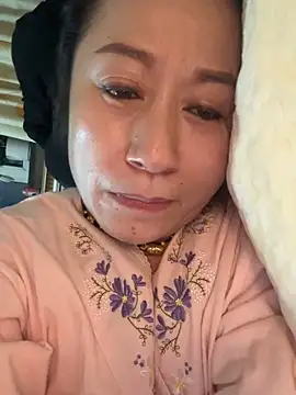 Pertunjukan Kamera Web aniani11