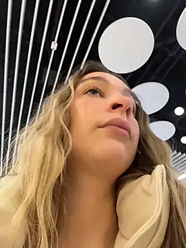 SashaCatt Pertunjukan Webcam