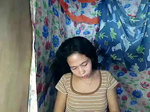 Chat +18 de PinaySkinnyGirl ao vivo