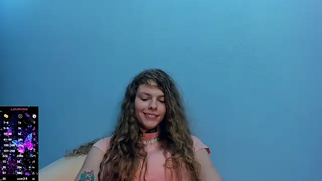 RayaNenlia live XXX chat