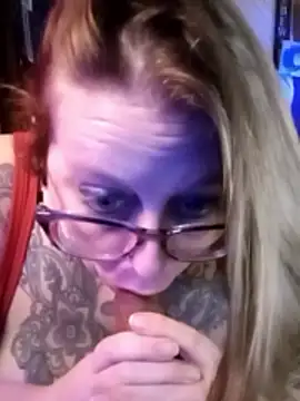 Chat +18 de edgexchaos ao vivo