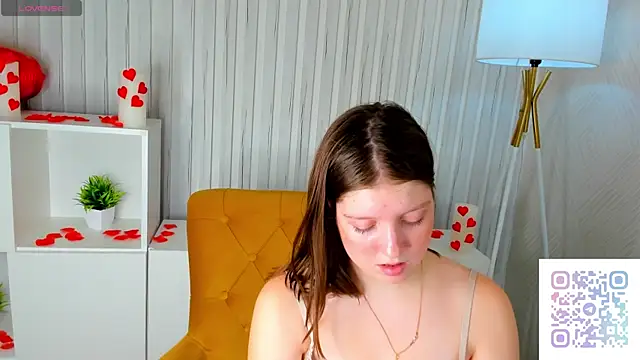 Casandra_Joness Adlı Modelin Web Kamerası Şovu