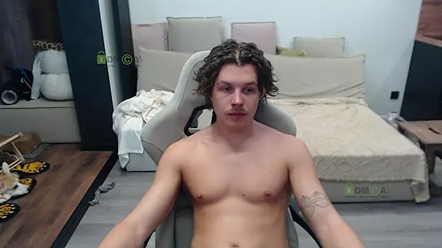 Pokazy przed kamerką – Sunny-Girl1