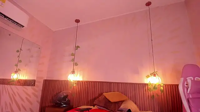 daphne_courtis 现场XXX聊天