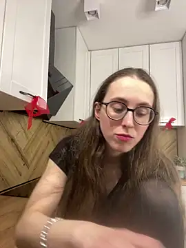 Czat XXX na żywo – MartiniiSelenna