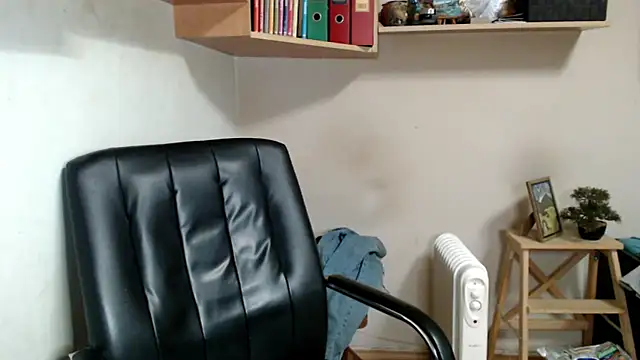 katemodel Adlı Modelin Canlı XXX Sohbeti