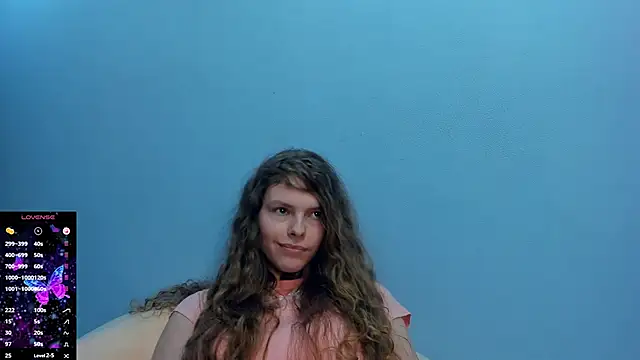 RayaNenlia Chat XXX in diretta