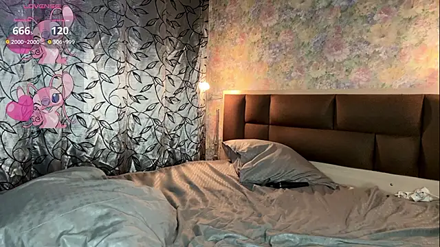 Czat XXX na żywo – LoraDavi