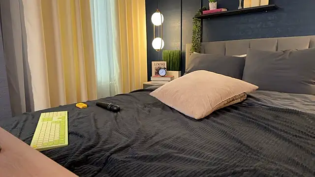 AdriaNochi Live XXX-chat