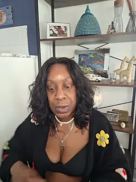 Ebony-SultryX 现场XXX聊天