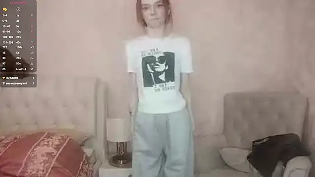 TarynPalekのウェブカメラショー