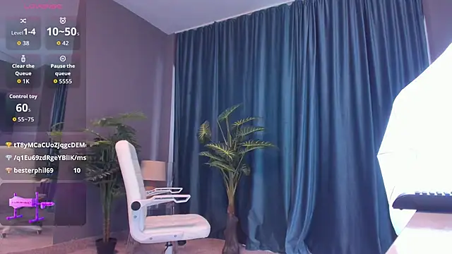 Živý XXX chat LaurynCopper