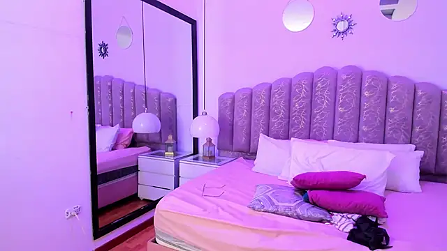 Онлайн чат XXX Amy_Ferreira