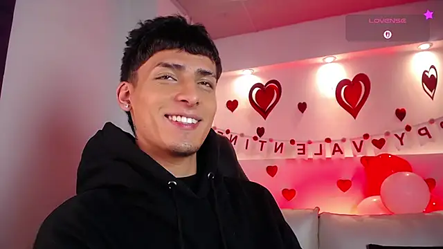 Chat XXX en directo de MateoMitchell